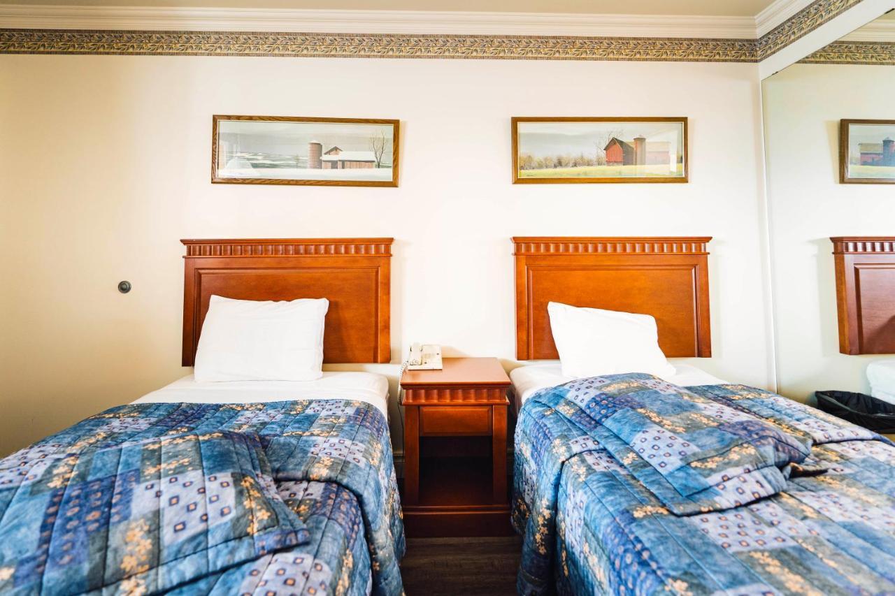 Auberge Harris Saint-Jean-sur-Richelieu Extérieur photo