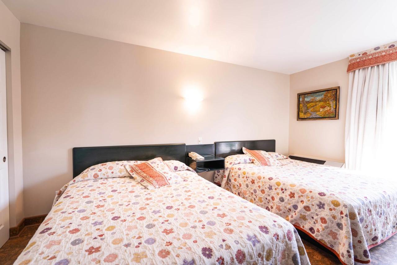 Auberge Harris Saint-Jean-sur-Richelieu Extérieur photo